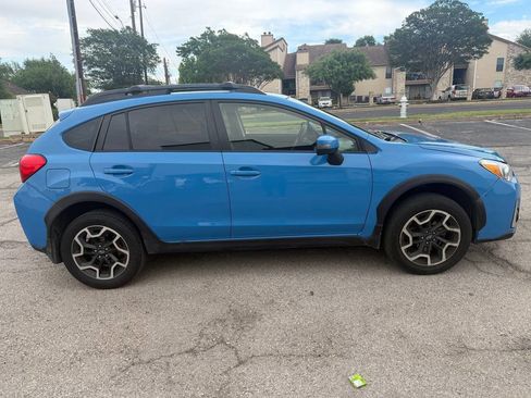 Used 2016 Subaru Crosstrek 2.0i Limited w/ Popular Package #2 AWD/4WD image 5