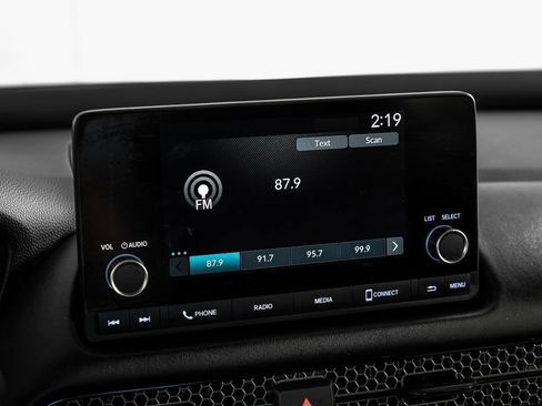Used 2025 Honda HR-V Sport image 31