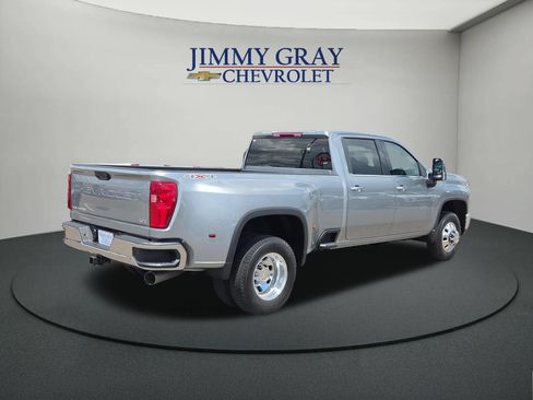 New 2026 Chevrolet Silverado 3500 LTZ w/ LTZ Convenience Package AWD/4WD image 5