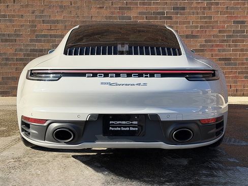 Certified 2022 Porsche 911 Carrera 4S image 6