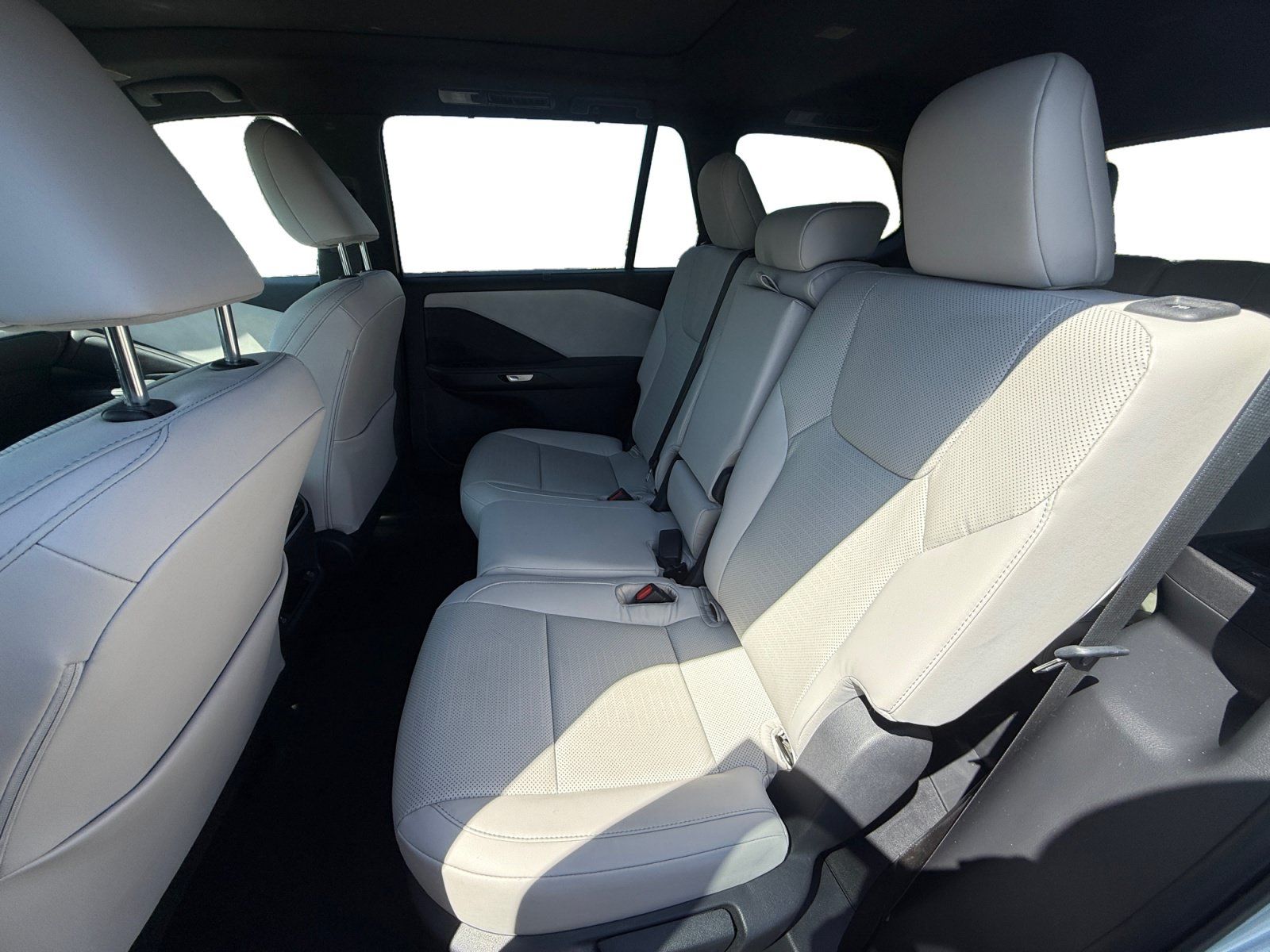 Used 2026 Lexus TX 350 AWD w/ Technology Package image 16
