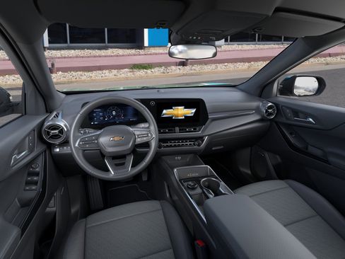 New 2026 Chevrolet Equinox LT w/ Convenience Package II image 19