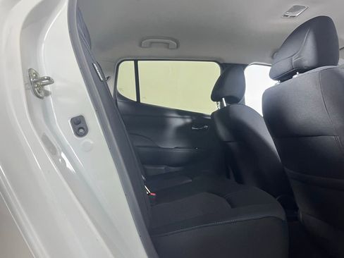 Used 2025 Nissan Leaf SV Plus image 27