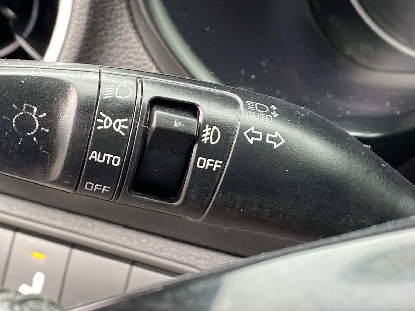 Used 2023 Kia Forte GT-Line FWD image 19