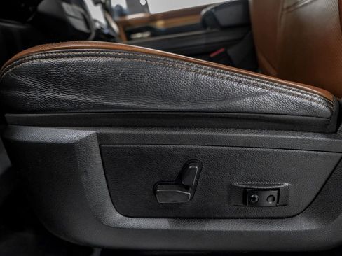 Used 2022 RAM 3500 Limited image 34