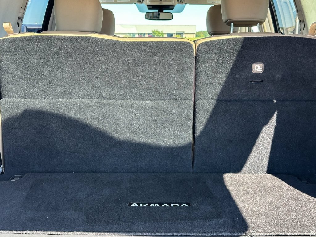Used 2021 Nissan Armada SL w/ Captain's Chairs Package RWD image 23