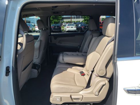 Certified 2019 Honda Odyssey Elite image 12