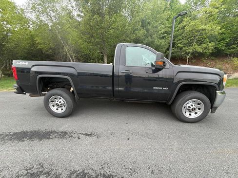 Used 2015 GMC Sierra 3500 4x4 Regular Cab w/ Sierra Convenience Package image 3