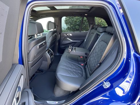 New 2026 BMW X5 M60i image 27