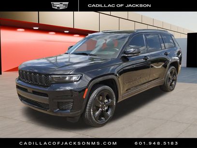 Used 2023 Jeep Grand Cherokee L Laredo