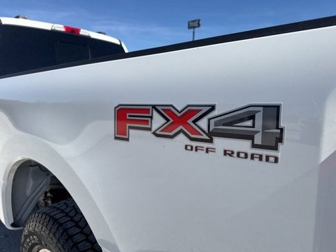 Used 2024 Ford F350 Lariat w/ Lariat Ultimate Package image 15