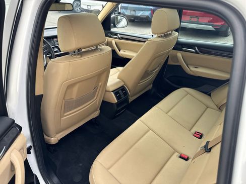 Used 2017 BMW X3 xDrive28i image 13