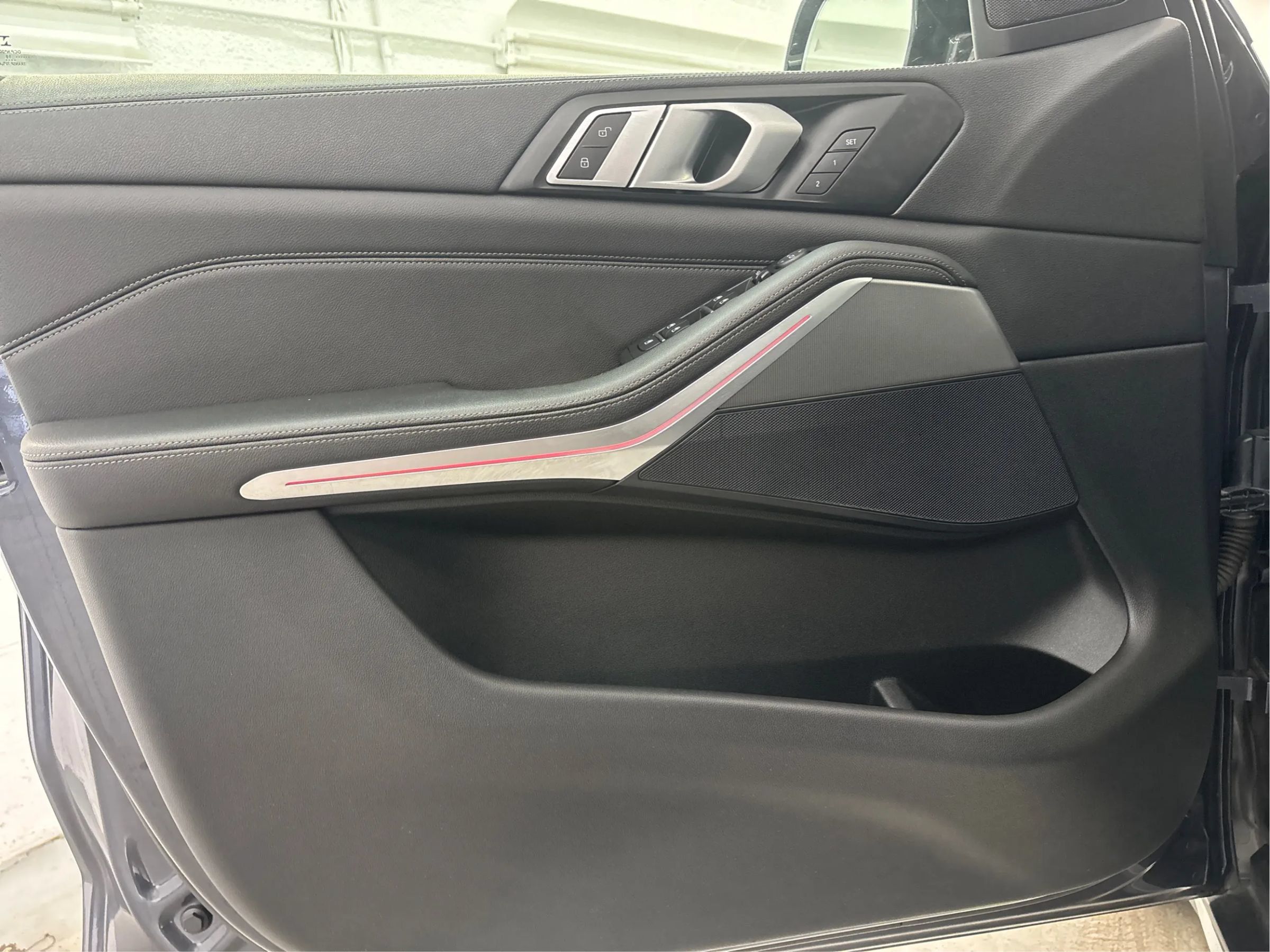 Used 2019 BMW X5 xDrive40i w/ Premium Package 2 AWD/4WD image 25