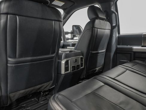 Used 2022 Ford F450 Lariat w/ Chrome Package AWD/4WD image 36