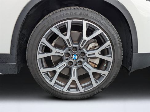 Used 2021 BMW X1 xDrive28i image 11