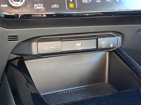 Used 2024 Kia Niro Wind w/ Wind Preserve Package image 21