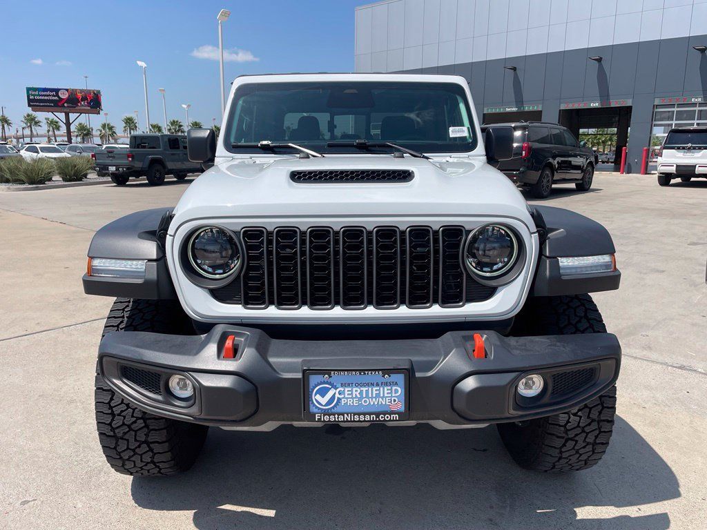 Used 2026 Jeep Gladiator Mojave AWD/4WD image 2