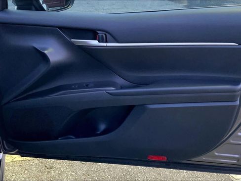 Used 2023 Toyota Camry SE w/ Convenience Package image 22