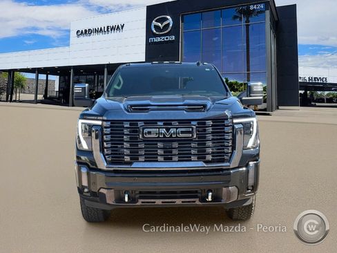 Used 2024 GMC Sierra 2500 Denali Ultimate AWD/4WD image 6