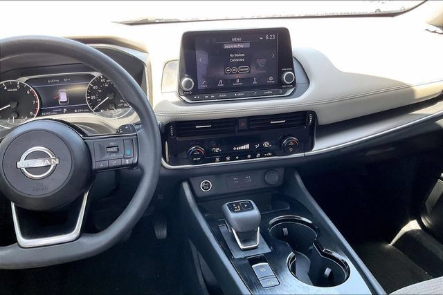Used 2023 Nissan Rogue SV FWD image 5