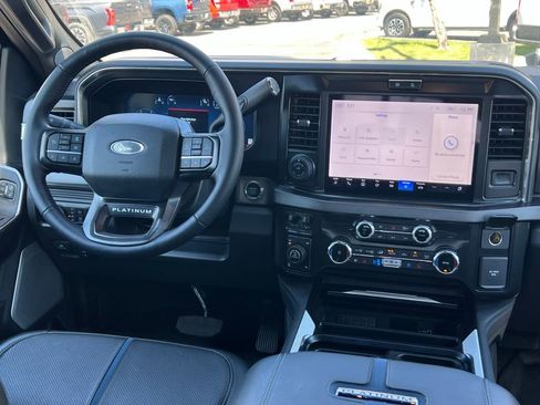 Used 2026 Ford F350 Platinum w/ Tremor Off-Road Package AWD/4WD image 24
