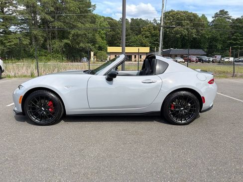 Used 2025 MAZDA MX-5 Miata RF Club w/ Weather Package RWD image 8