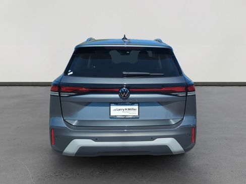 New 2025 Volkswagen Tiguan S image 4