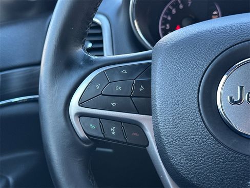 Used 2020 Jeep Grand Cherokee Limited image 26