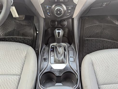 Used 2018 Hyundai Santa Fe Sport AWD/4WD image 17
