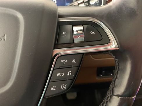 Used 2023 Lincoln Navigator Reserve w/ Equipment Group 201A AWD/4WD image 33