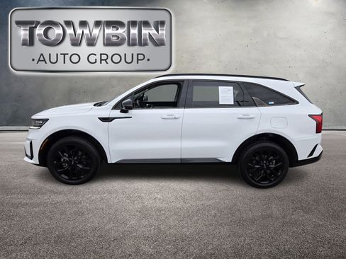 Used 2022 Kia Sorento SX image 8