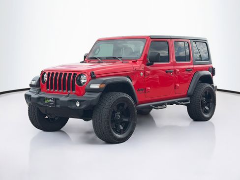 Used 2019 Jeep Wrangler Unlimited Sport AWD/4WD image 3