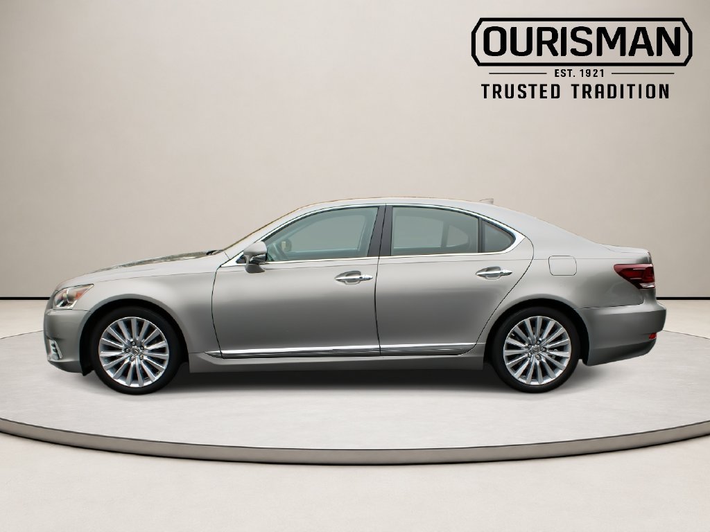 Used 2017 Lexus LS 460 AWD w/ Comfort Package image 6