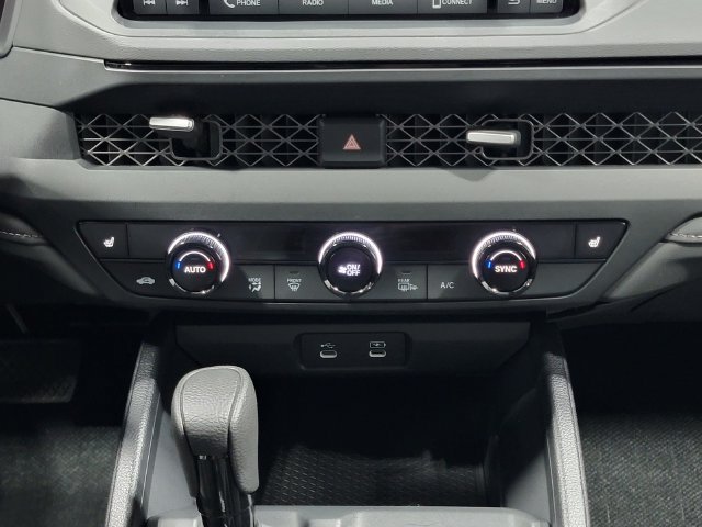 Certified 2024 Honda Accord EX image 21