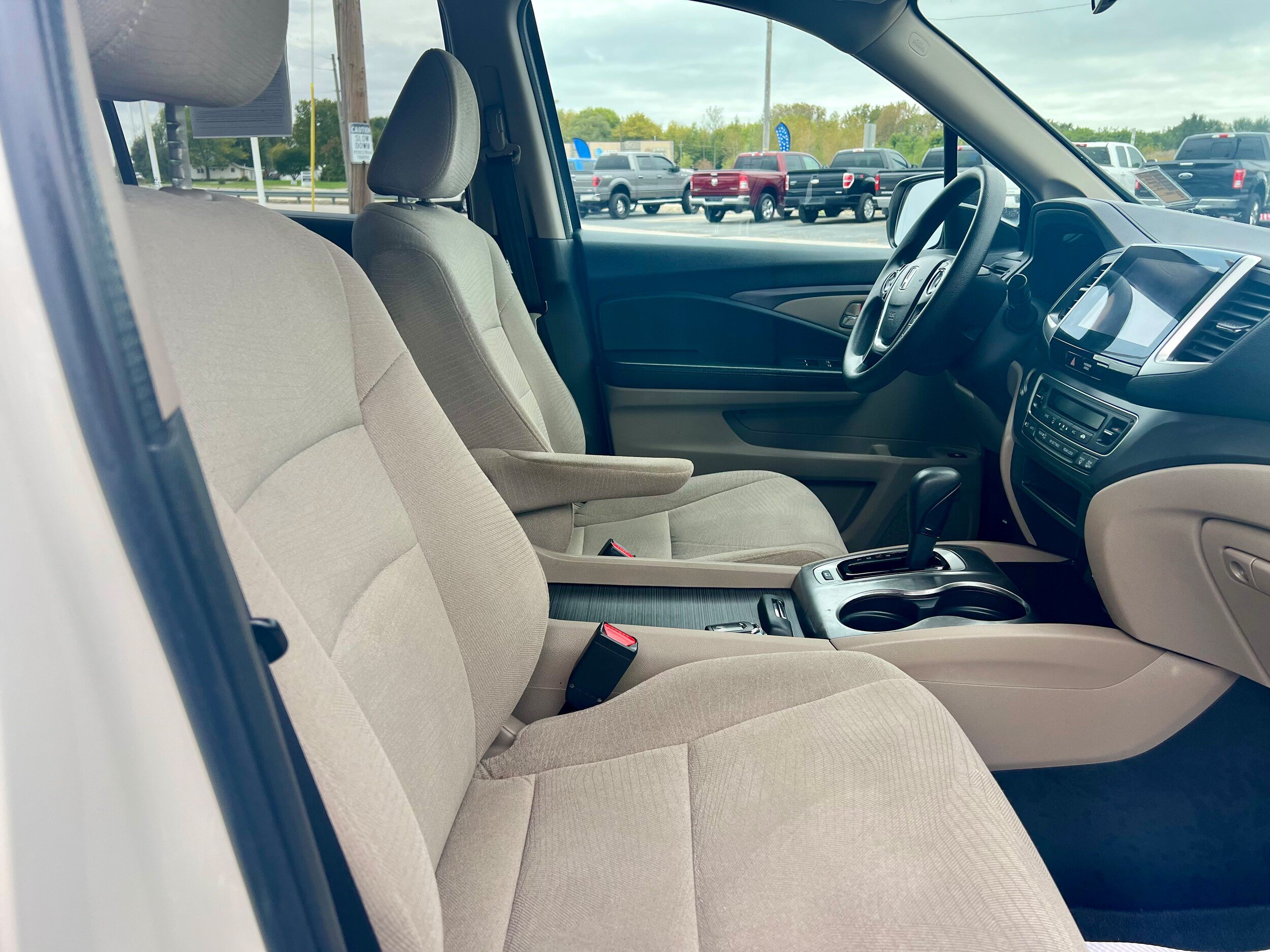 Used 2016 Honda Pilot EX image 16