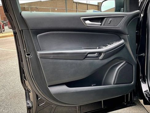 Used 2023 Ford Edge SE AWD/4WD image 21