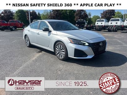 Used 2025 Nissan Altima 2.5 SV