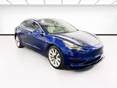 Used 2020 Tesla Model 3 Long Range image 3