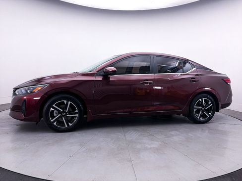 Used 2024 Nissan Sentra SV FWD image 35