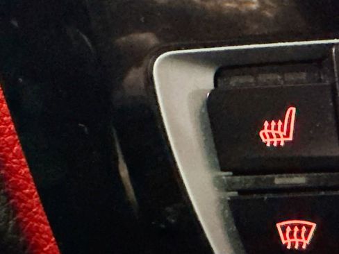 Used 2018 BMW M3 Base image 20