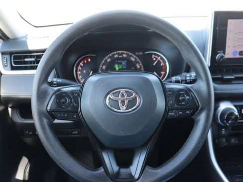 Used 2025 Toyota RAV4 XLE w/ Convenience Package image 20