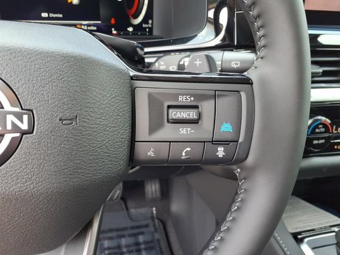 New 2026 Nissan Pathfinder SL AWD/4WD image 19