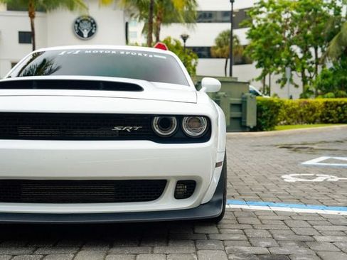 Used 2018 Dodge Challenger SRT Demon RWD image 8