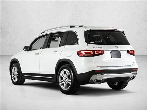 Certified 2022 Mercedes-Benz GLB 250 4MATIC image 8