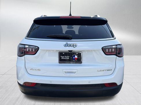Used 2025 Jeep Compass Limited AWD/4WD image 7