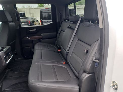 Used 2021 GMC Sierra 1500 Denali w/ Denali Ultimate Package AWD/4WD image 19
