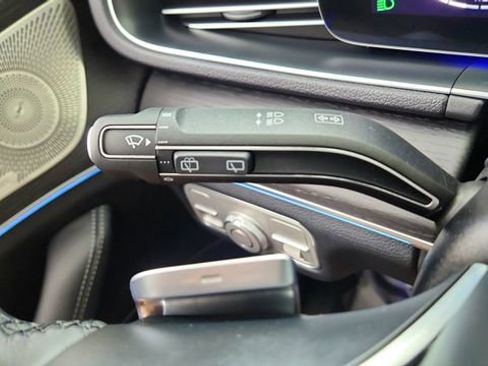 Used 2025 Mercedes-Benz GLE 350 4MATIC image 40