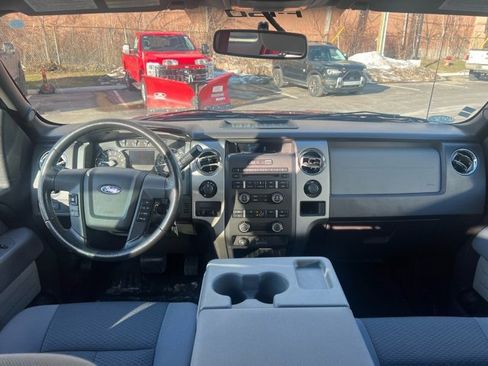 Used 2012 Ford F150 XLT w/ XLT Chrome Pkg image 16