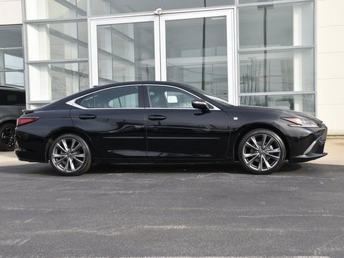 Used 2019 Lexus ES 350 F Sport w/ Accessory Package image 7