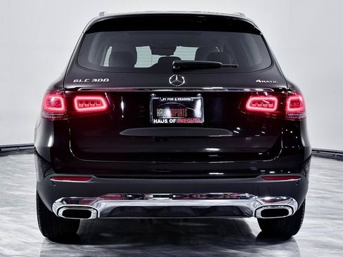 Used 2021 Mercedes-Benz GLC 300 4MATIC w/ Multimedia Package image 8
